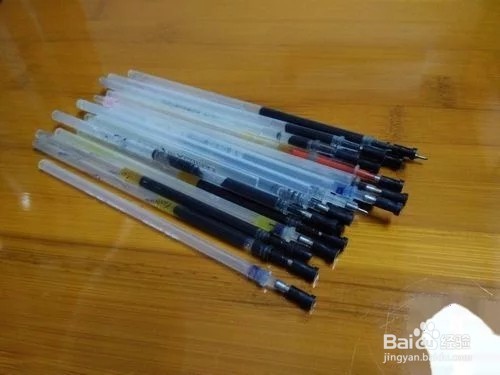 中性笔摔了下出水断断续续怎么弄