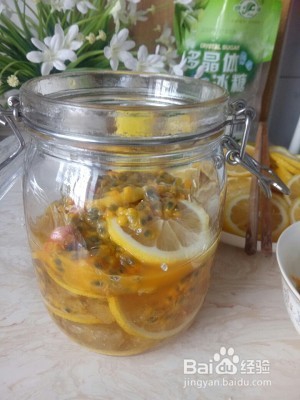 百香果柠檬蜂蜜饮的美味做法