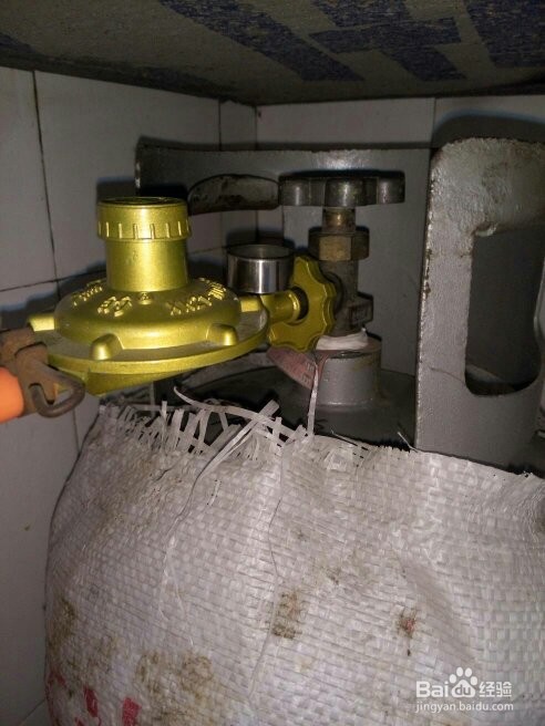 煤气漏气怎么找漏气点