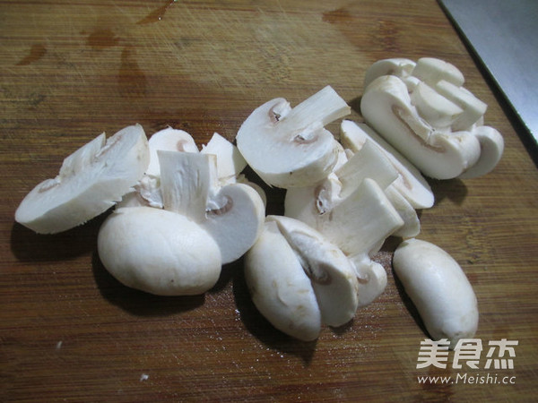 蘑菇荠菜煮粉丝