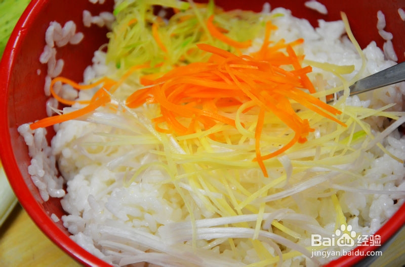 幸福美食：舌尖跳动的美味三文鱼寿司