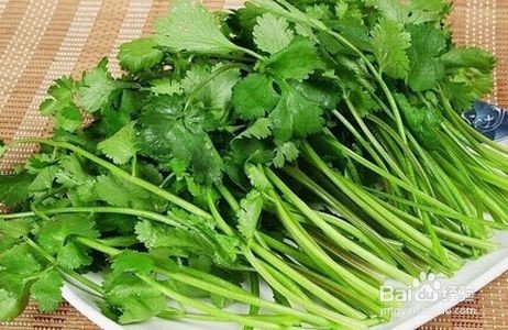 库库芭比携手八类怪味食物带你减成筷子