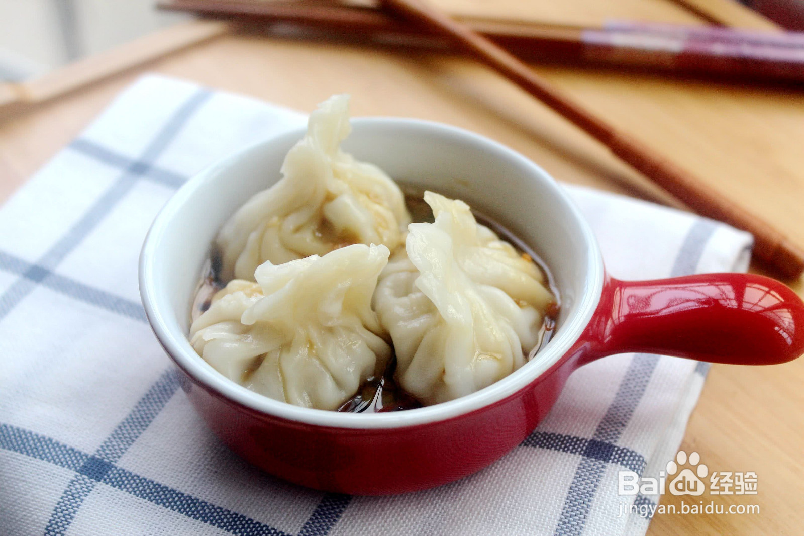 猪肉白菜香菇饺子的做法