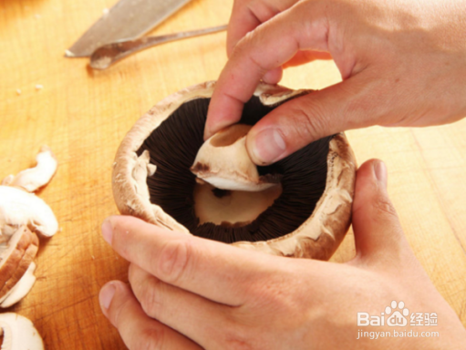 刺身褐菇应该怎么清洗?