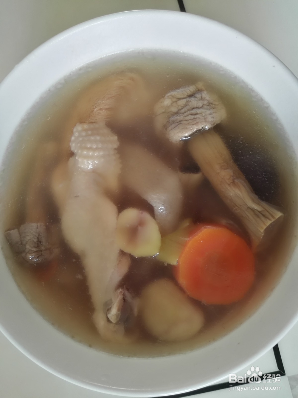 冬日滋补佳品——老母鸡汤