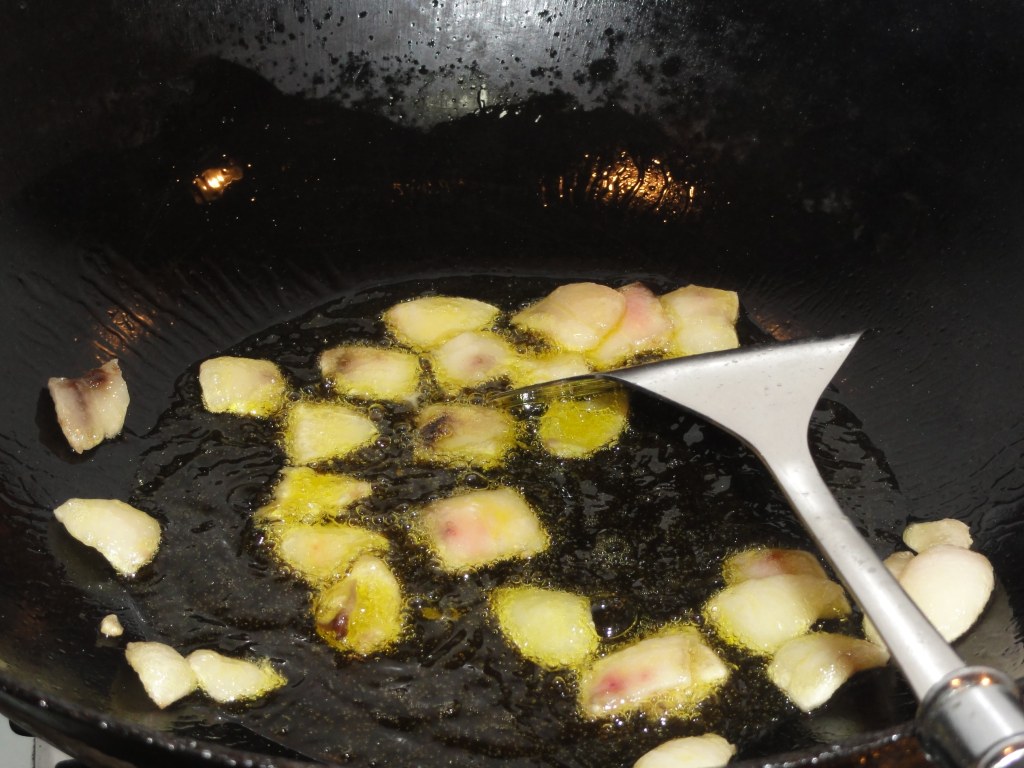 肉炒油菜这样做更好吃