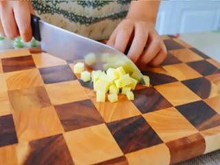 咖喱鱼丸面怎么做？