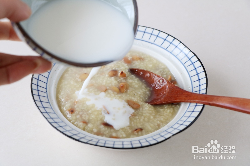 营养胜过燕窝的小米粥要这样做孩子才喜欢吃