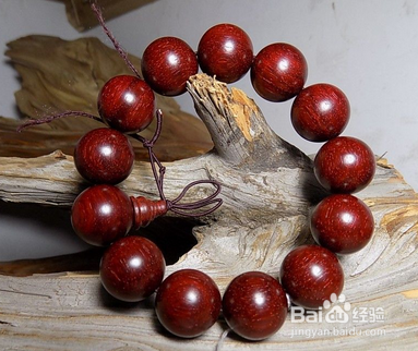 鸡血红小叶紫檀是什么