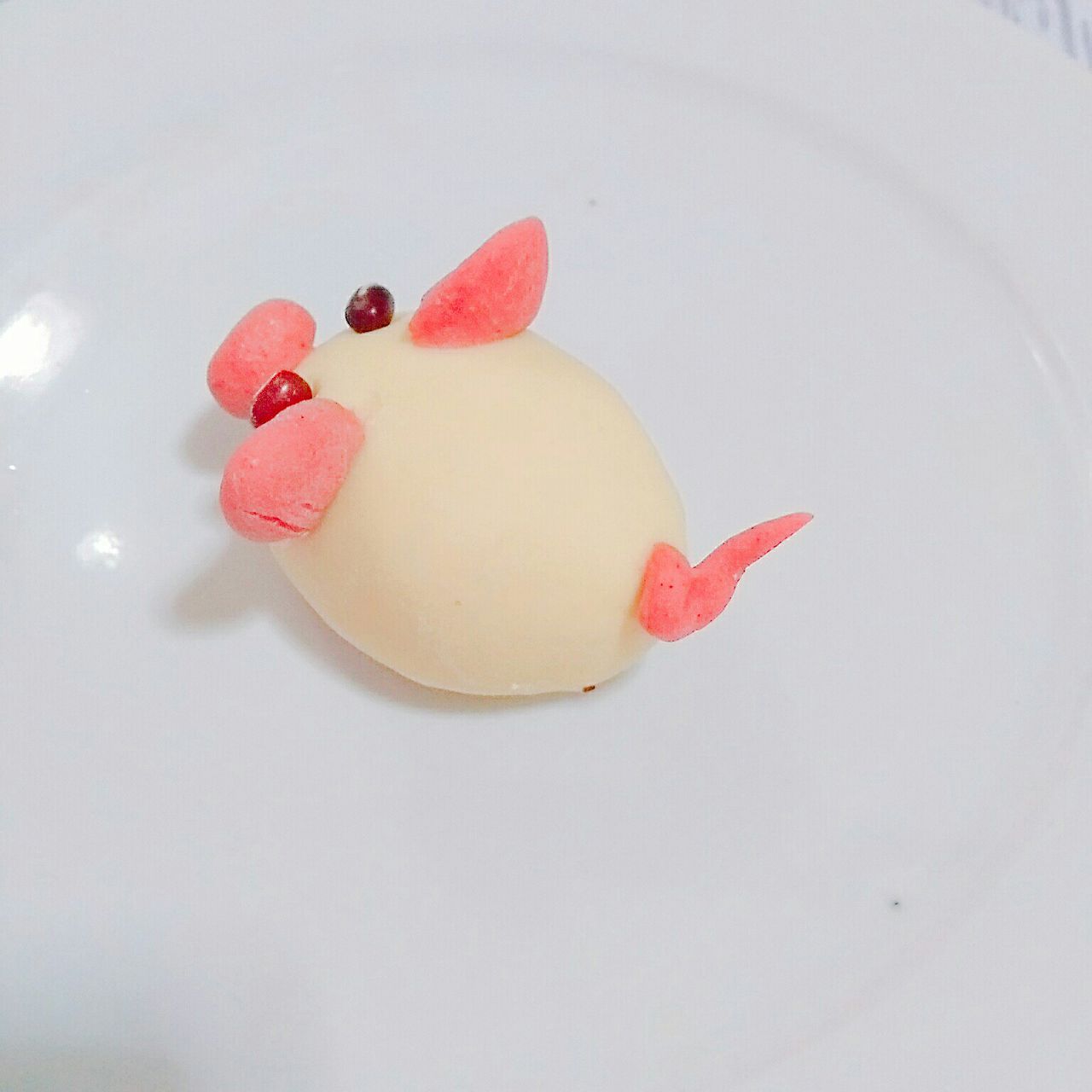 萌萌的卷翘尾巴的小猪馒头，女生必备技能