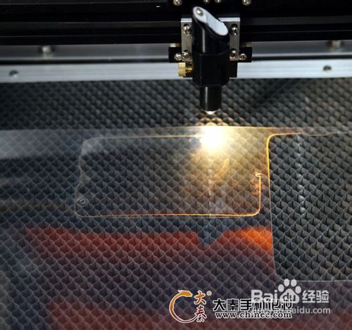 手机贴膜实用教程