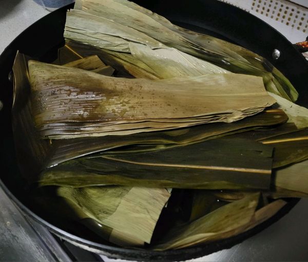 潮汕花生香菇咸肉粽