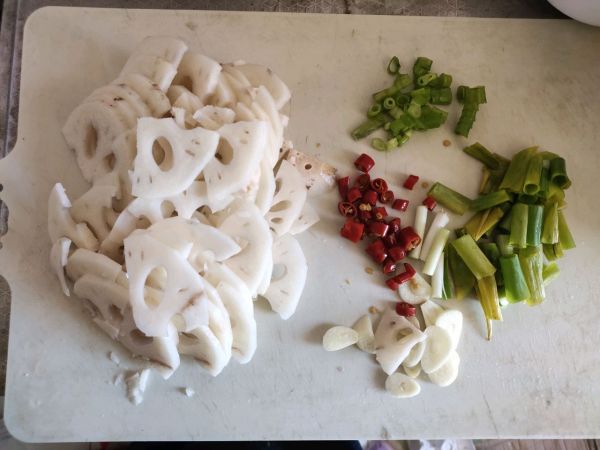 开胃小菜凉拌藕片