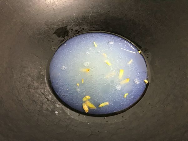 贻贝荠菜豆腐汤