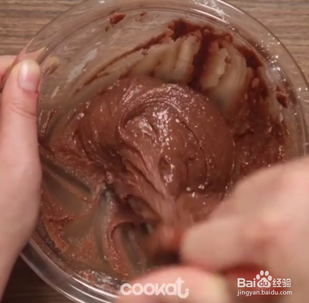 在家如何做巧克力马克杯蛋糕~