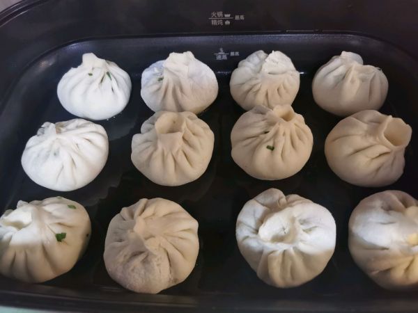 韭菜鸡蛋馅水煎包