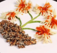 在家中如何做出好吃美味的菊花茄子