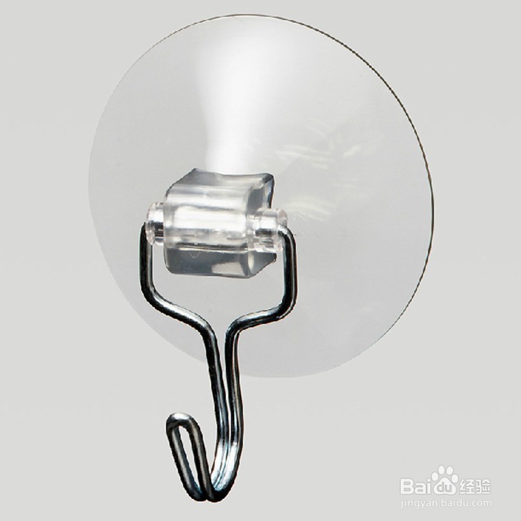 如何让吸盘挂钩更牢固的吸在墙面上