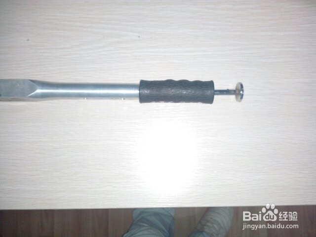 如何调节扭力扳手