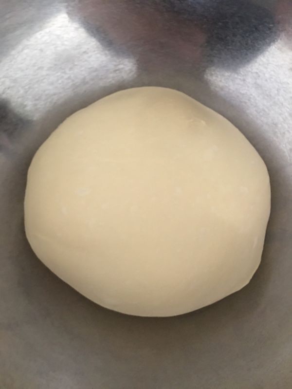 椰香蝴蝶结面包