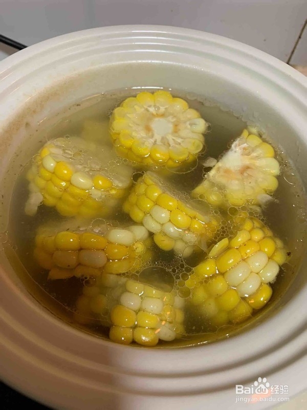 春季滋补靓玉米排骨汤的烹饪方法
