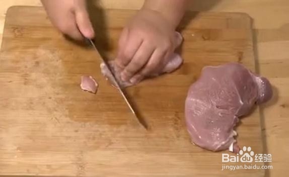 怎样做好榨菜鲜肉月饼呢