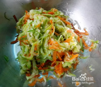 加芝士的西葫芦鸡蛋饼