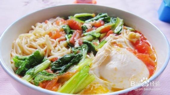 怎么做西红柿小白菜热汤面