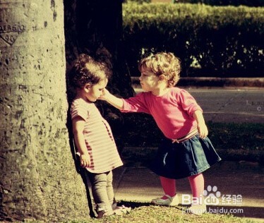 怎么拒绝求爱的女人呢？