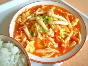 教你怎么做茄汁海鲜菇滑蛋