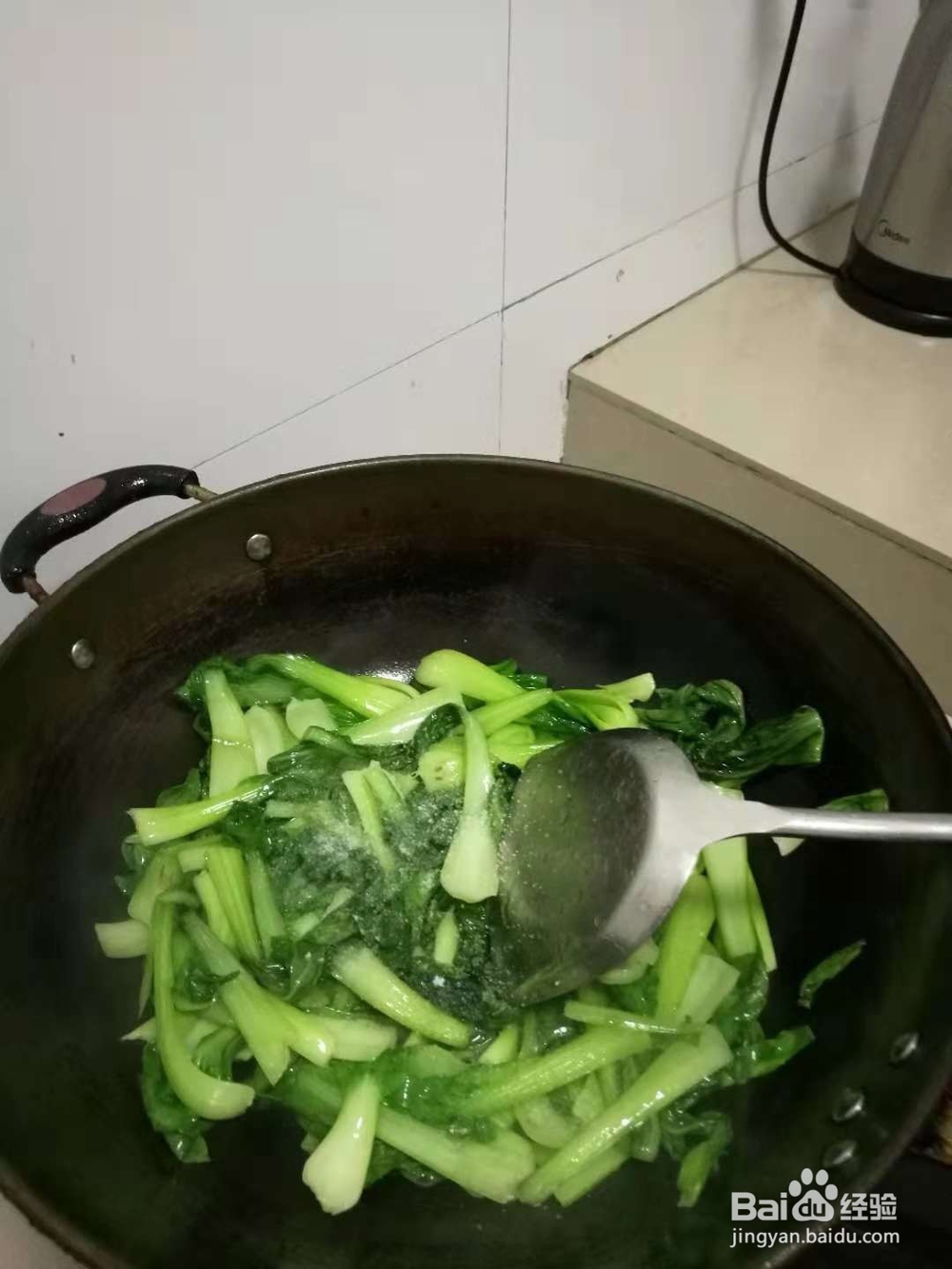 如何快捷炒一个家常青菜