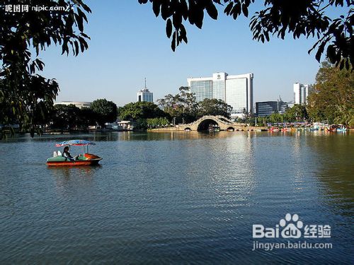 国内适合一个人旅行的目的地推荐