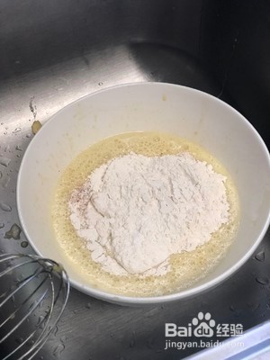 如何制作香蕉蓝莓玛芬蛋糕