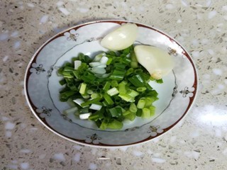 酿香菇粉丝煲怎么做