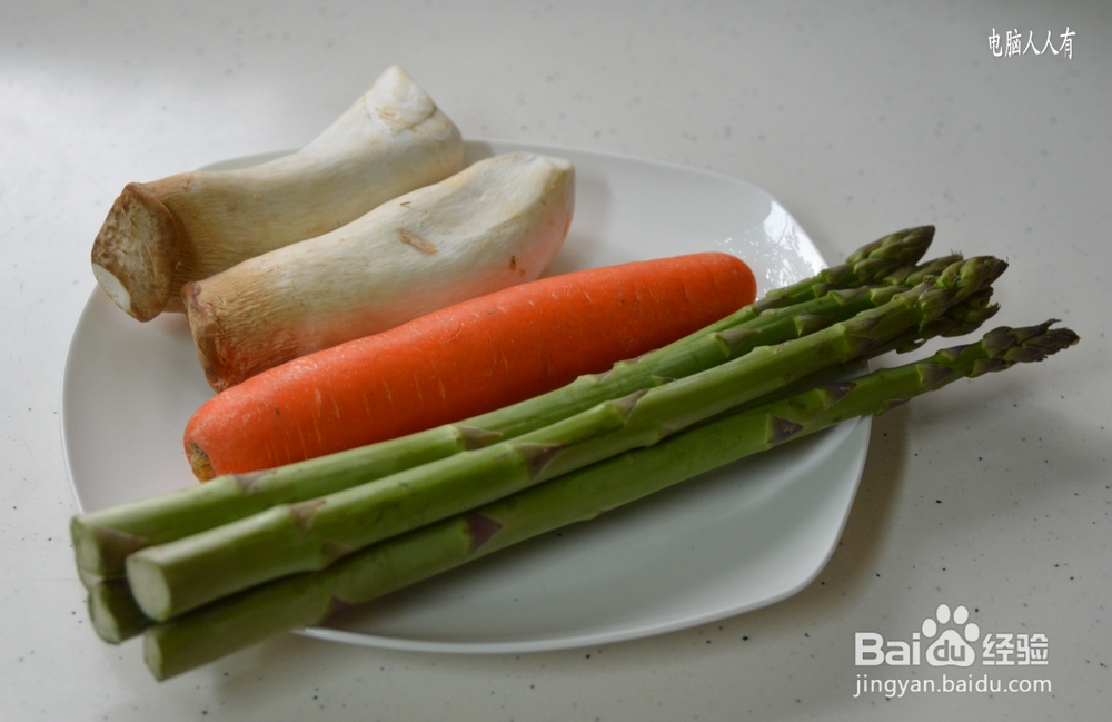 系列美食：[43]鸡腿菇炒芦笋