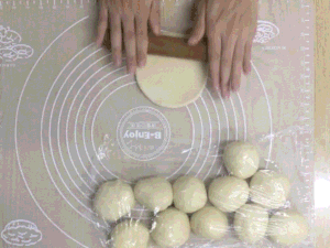 香肠芝士软面包的做法