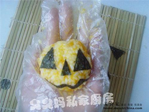 【万圣节】教你制作万圣节南瓜饭团