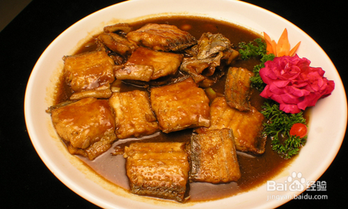 鱼刺卡喉咙了该怎么办