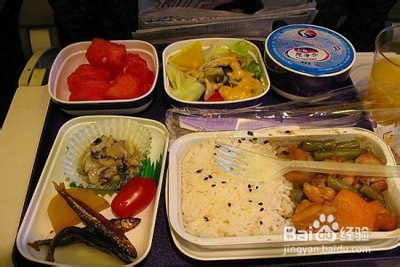 坐飞机前的饮食三忌