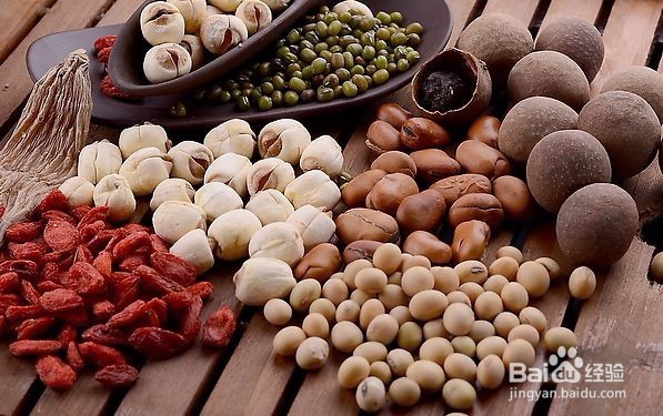 常吃富含叶酸的食物，防脑卒中