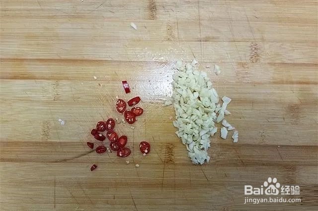 “莴笋拌虾仁”怎么做?