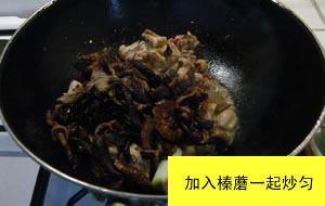 小鸡炖蘑菇做法