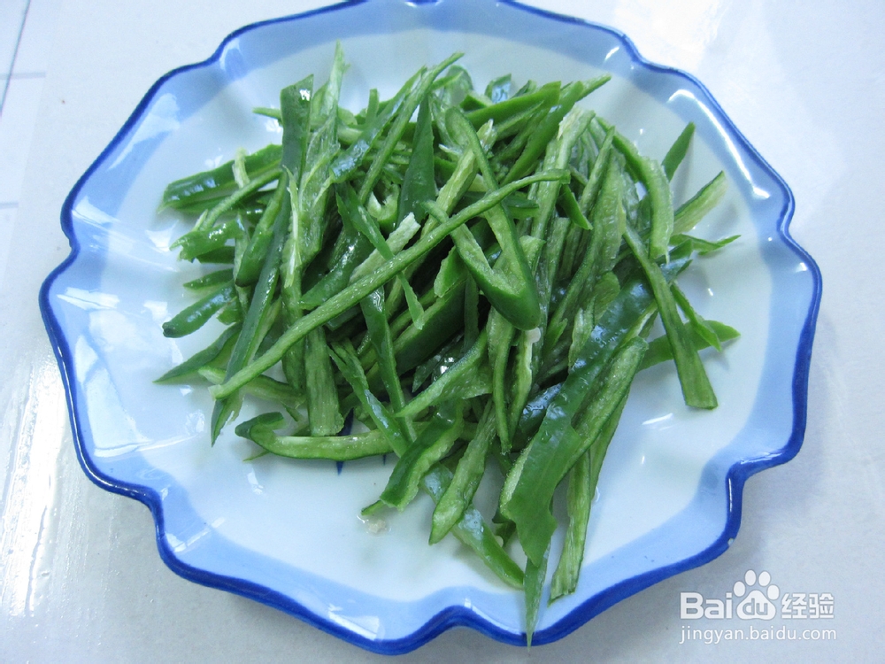 家庭版快手菜•魔芋丝炒青椒的快捷方法