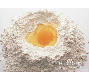 皮肤变得柔润和富有弹性，且有除皱之功效