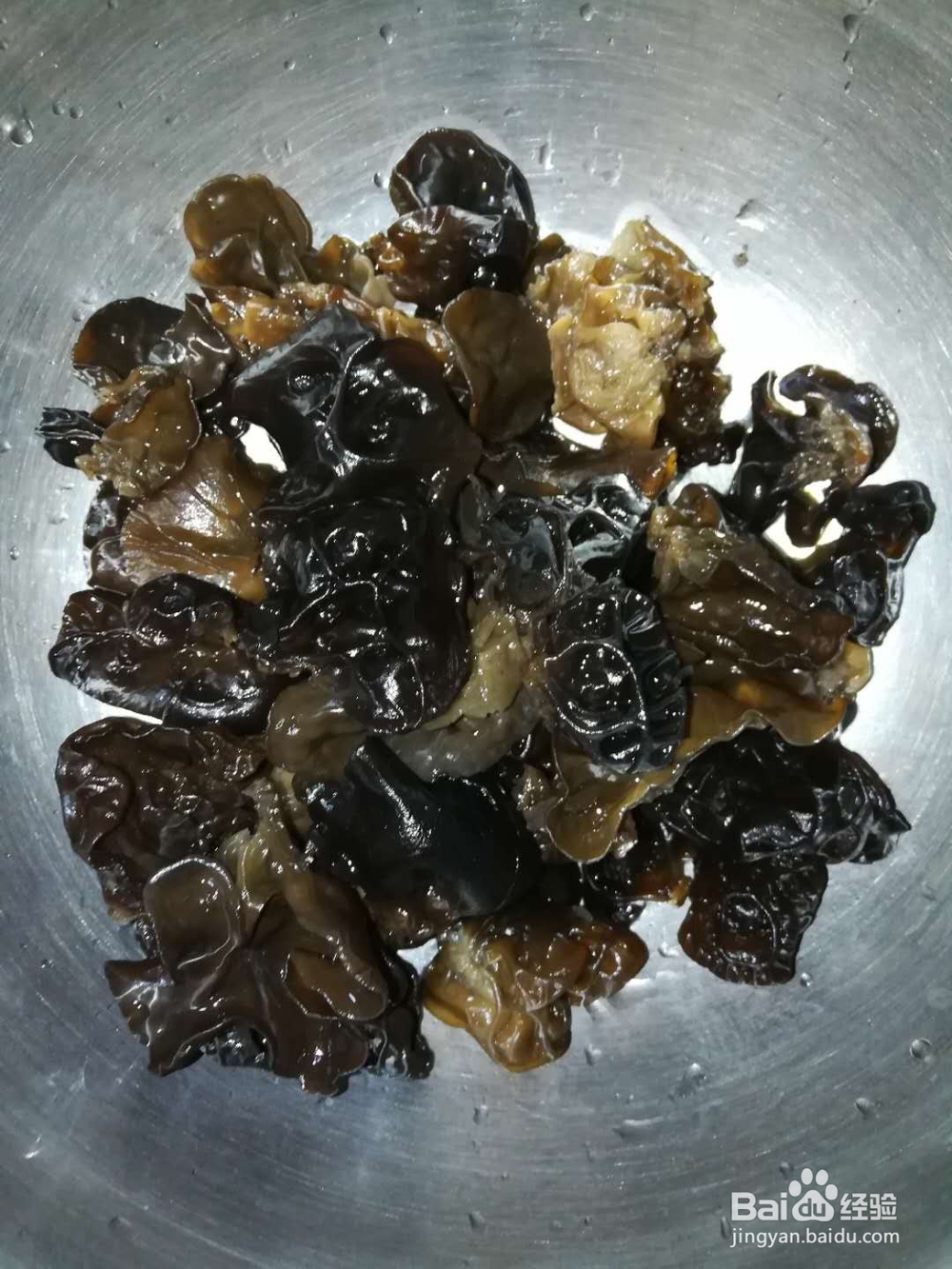 木耳土豆炒鸡蛋