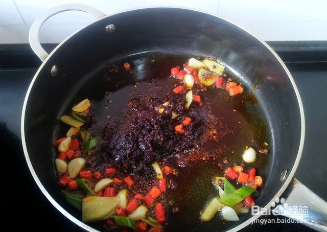 家庭自制干锅鸭头