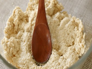 银鱼豆腐蒸糕怎么做？