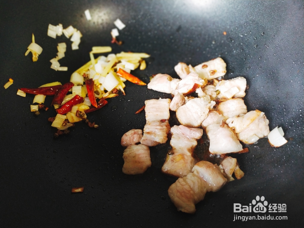 香气浓郁的茄子炒饭