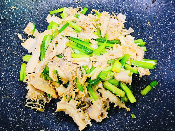 秋日韭菜拌牛肚