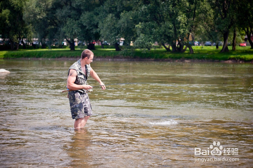 钓黑鱼的小攻略简单教学